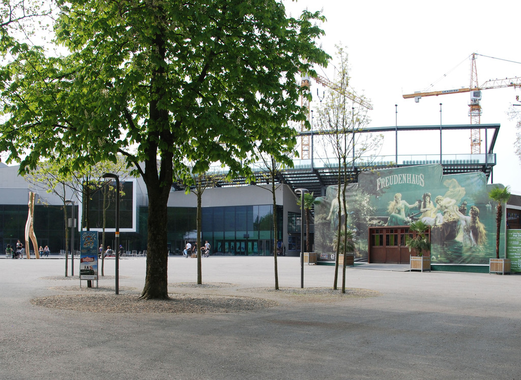 freudenhaus01_jpg-1306394217