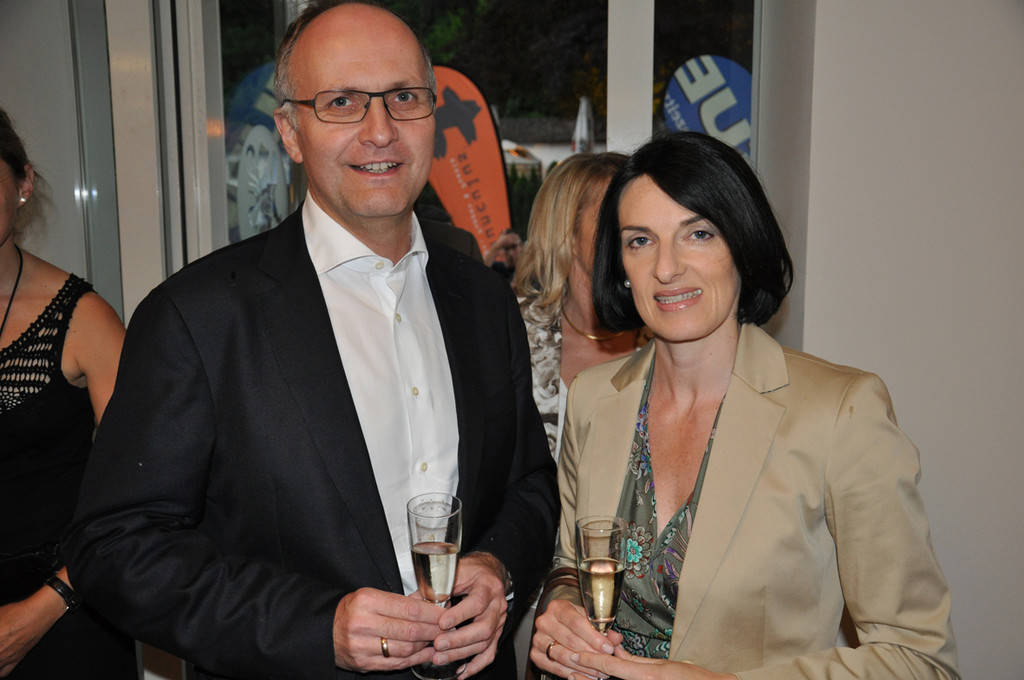 h__usler_jpg-1306585579