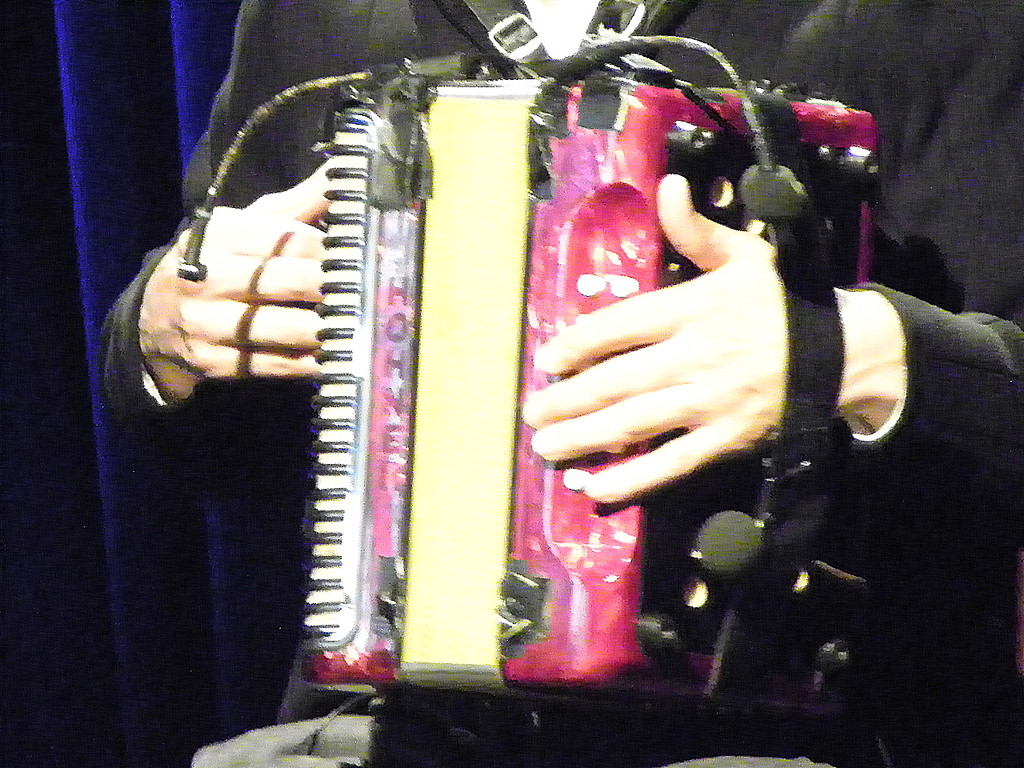 111_0840_JPG-1306597224