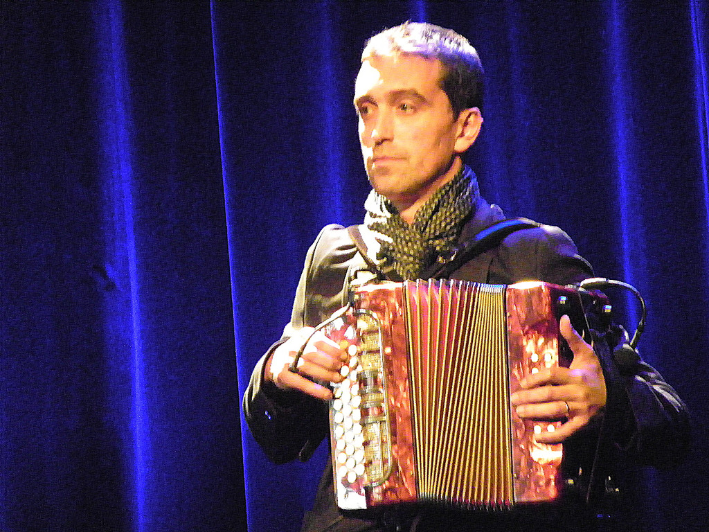 111_0837_JPG-1306597204