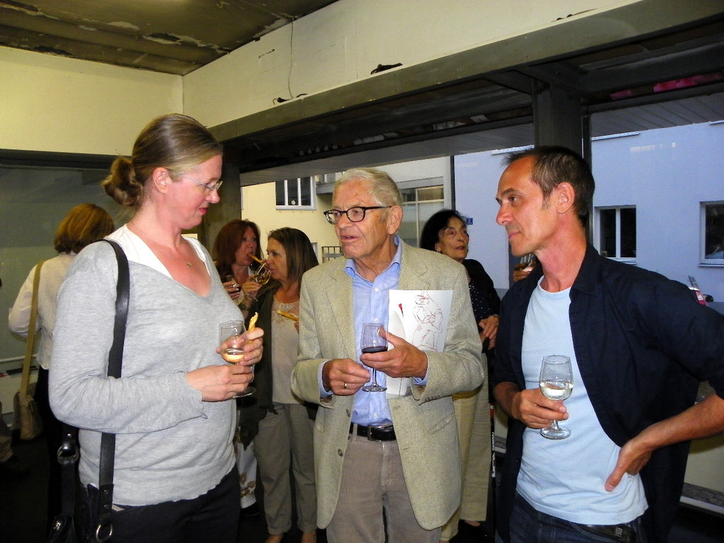 110_9856_JPG-1306598521