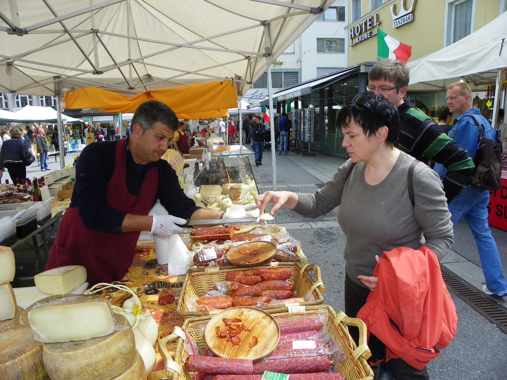 111_1300_JPG-1306625132