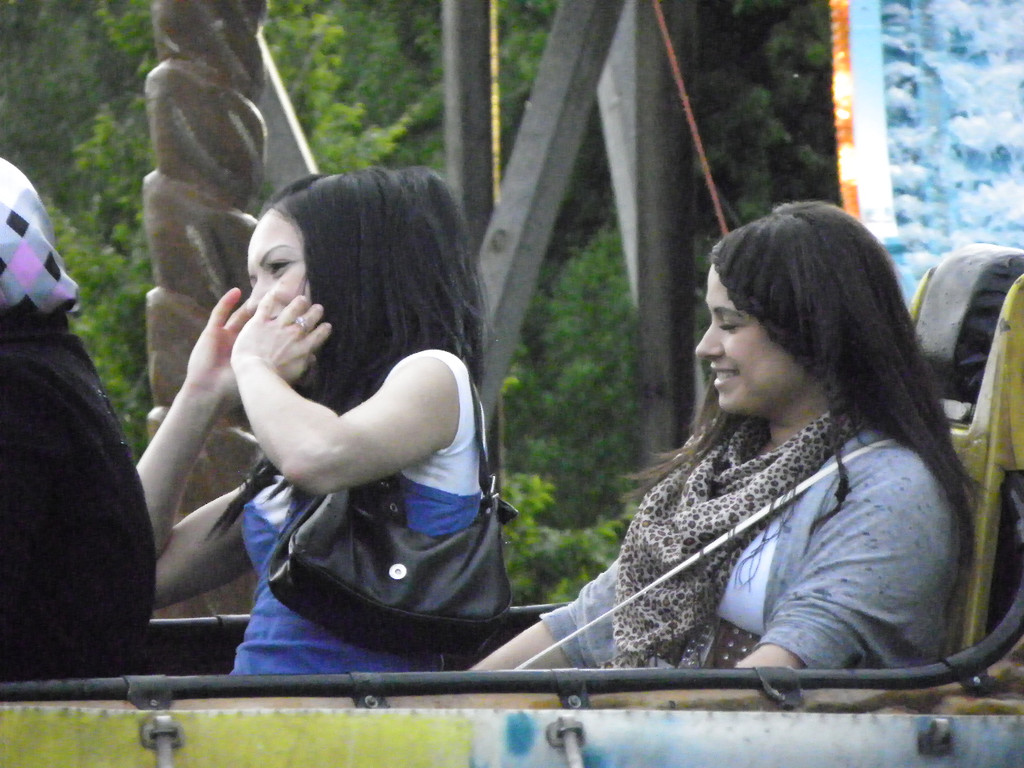 111_2207_JPG-1306627022