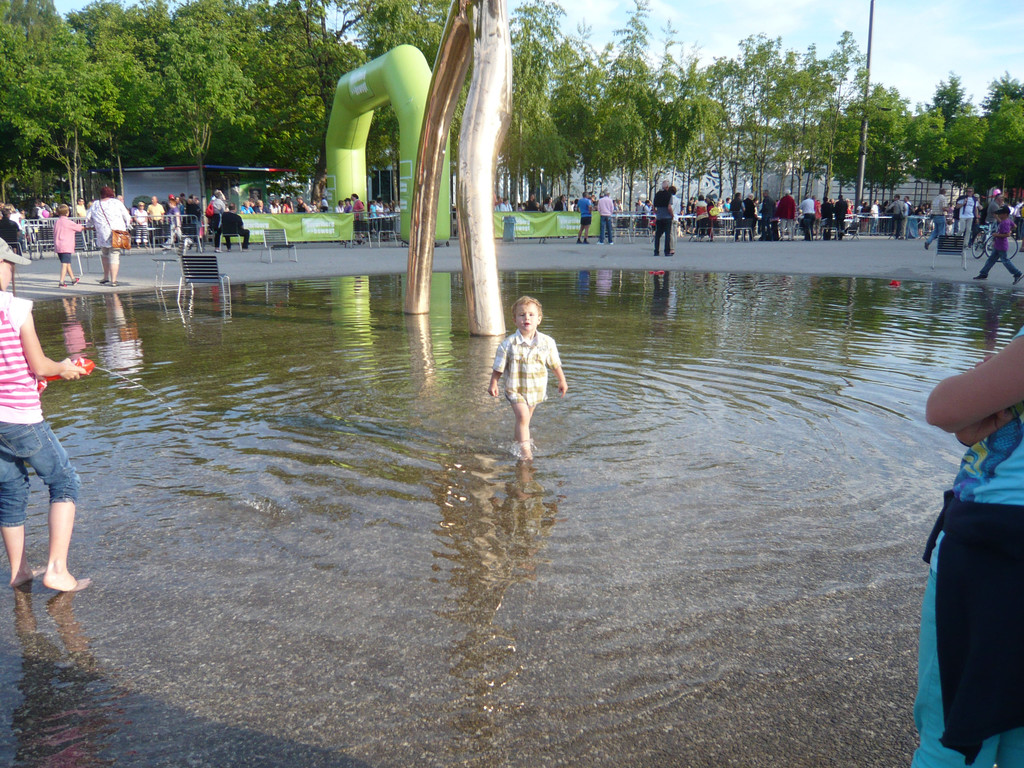 L1050359_jpg-1306664786