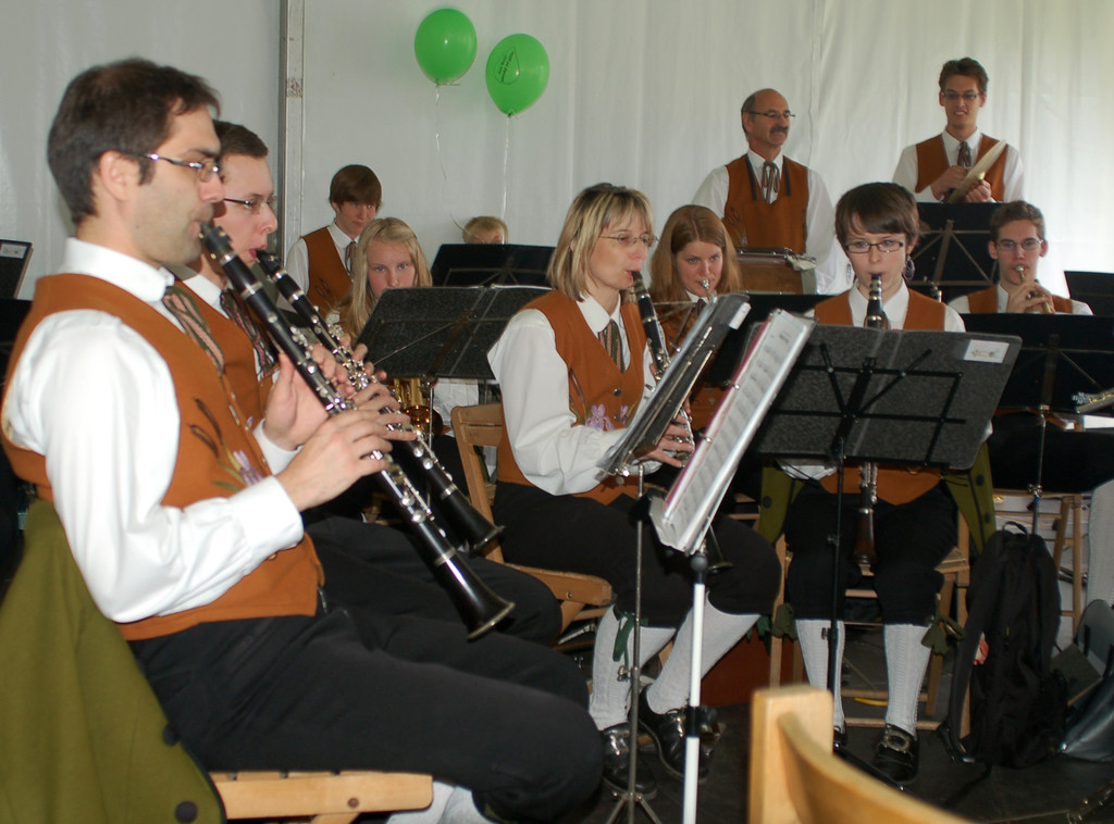 089Ara_Musik_jpg-1306679402