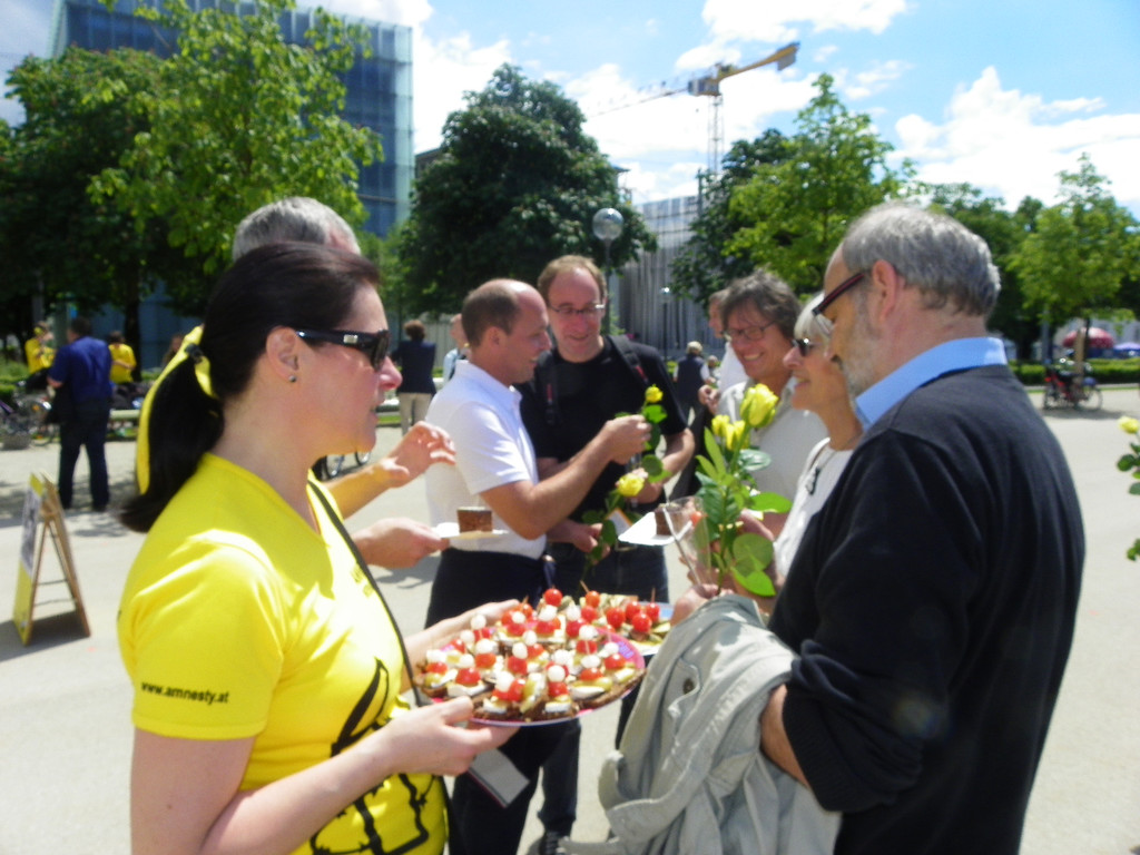 111_1463_JPG-1306702912