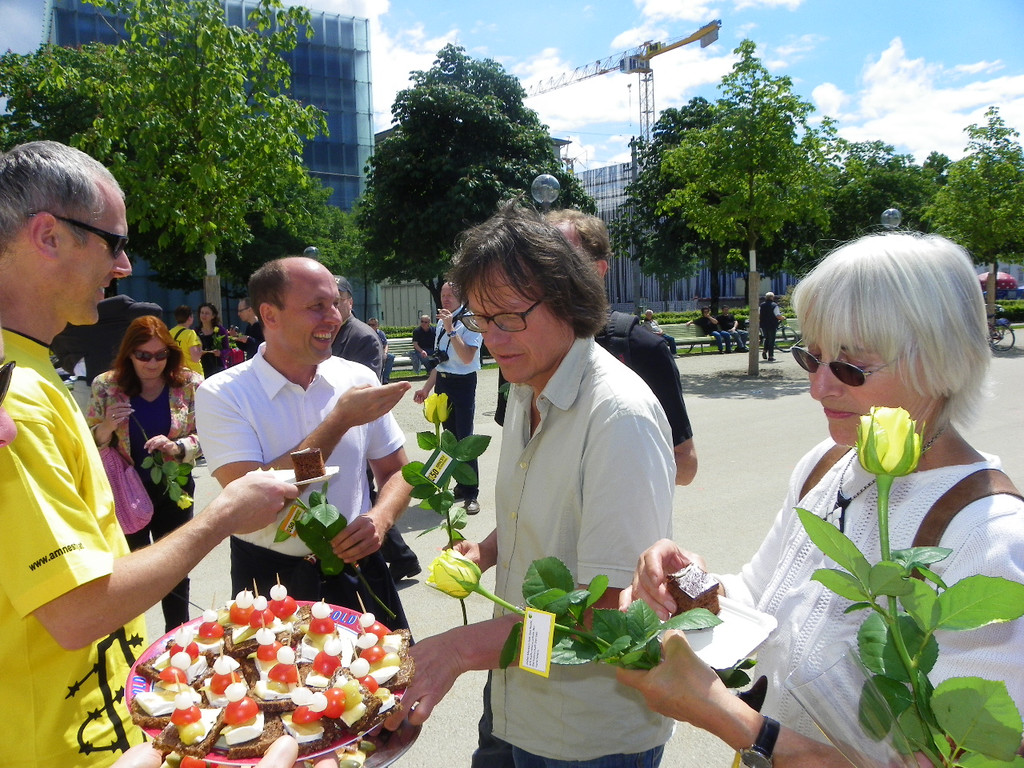 111_1464_JPG-1306702924