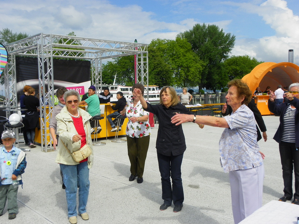 111_1176_JPG-1306706450