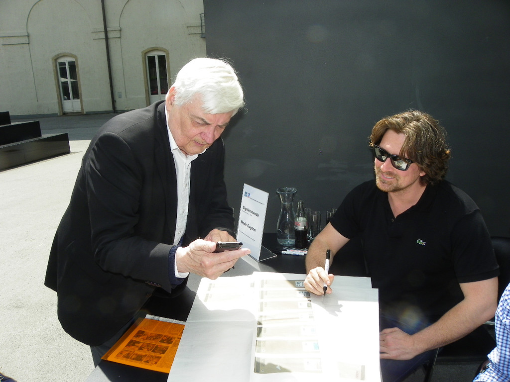 111_1453_JPG-1306708114