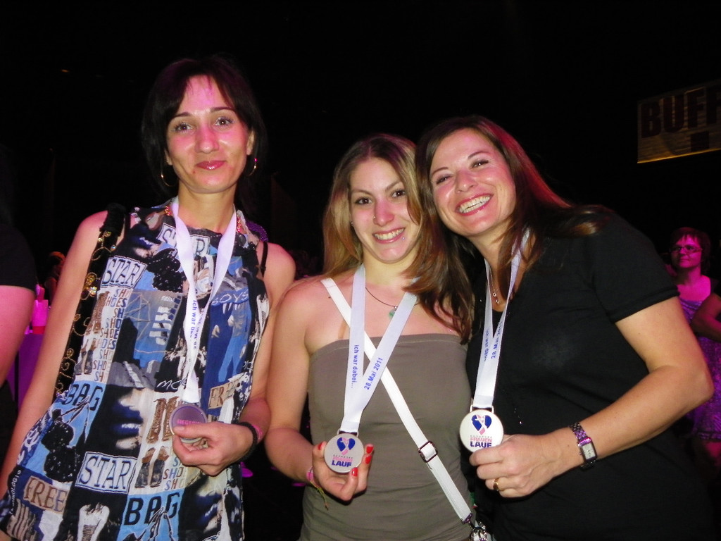 111_2276_JPG-1306710175