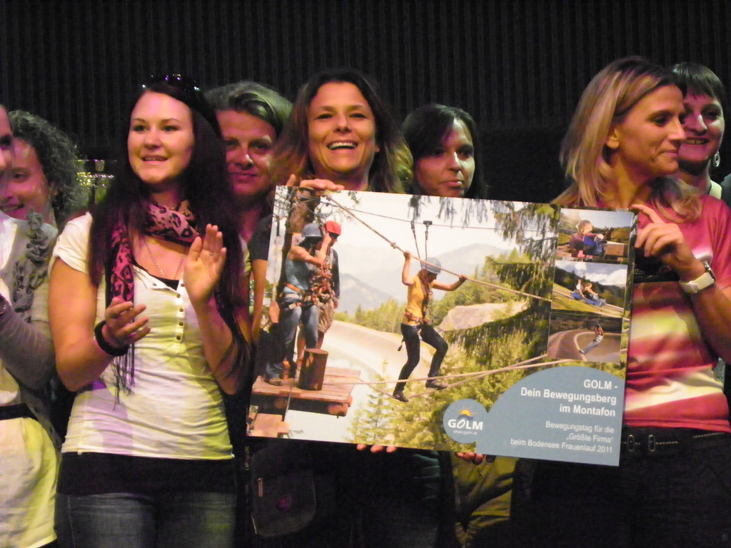 111_2341_JPG-1306709745