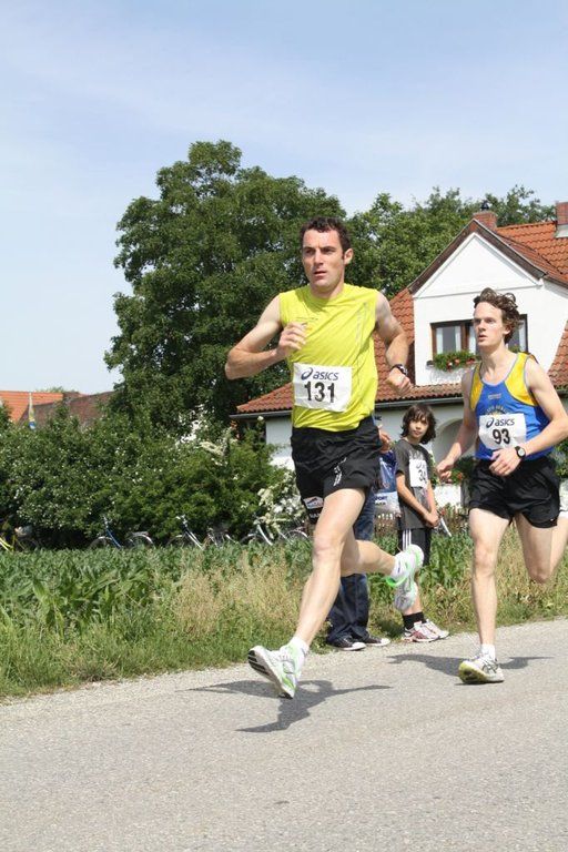 normal_29052011alleelaufmettenheimfaaktivnews_006.jpg