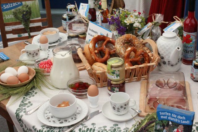 normal_29052011innerfoeffnungfaaktivnews_20.jpg