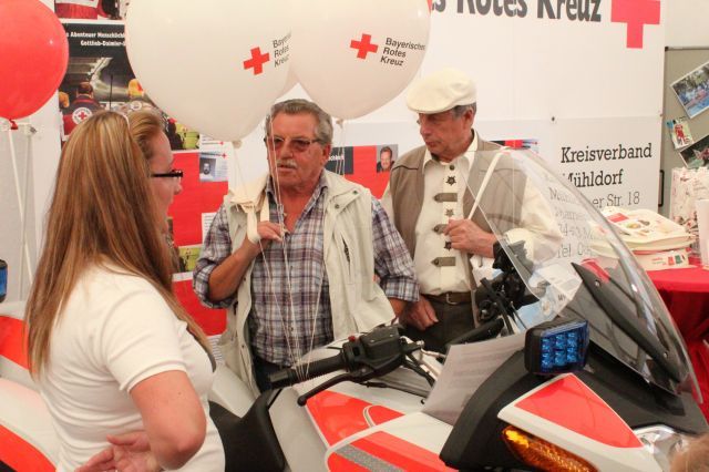 normal_29052011innerfoeffnungfaaktivnews_31.jpg