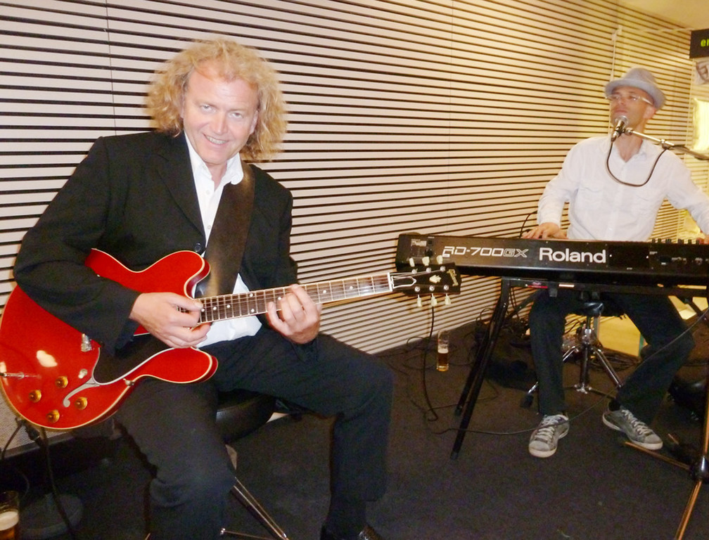 Puppen25Musik_jpg-1306774459