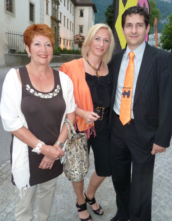 Puppen17Fenkart_jpg-1306774600