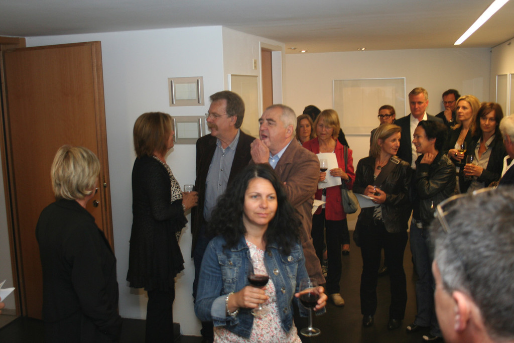 Vernissagebesucher_jpg-1306785364