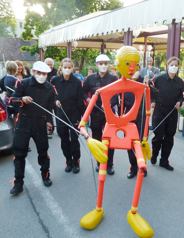 Eumel1d_jpg-1306861210