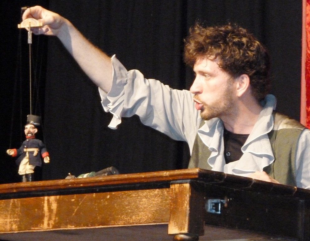 Schneider3a_jpg-1306861432