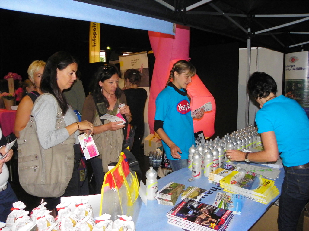 111_1436_JPG-1306880531