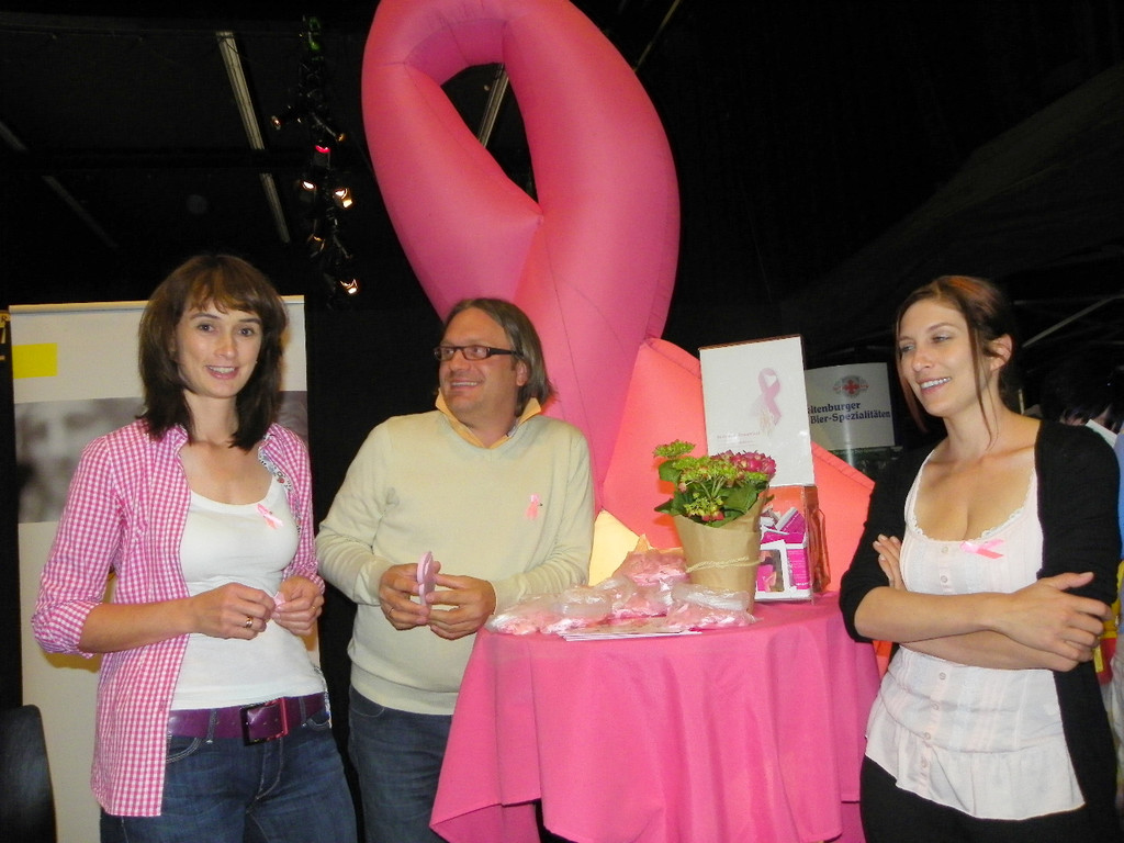 111_1421_JPG-1306880570