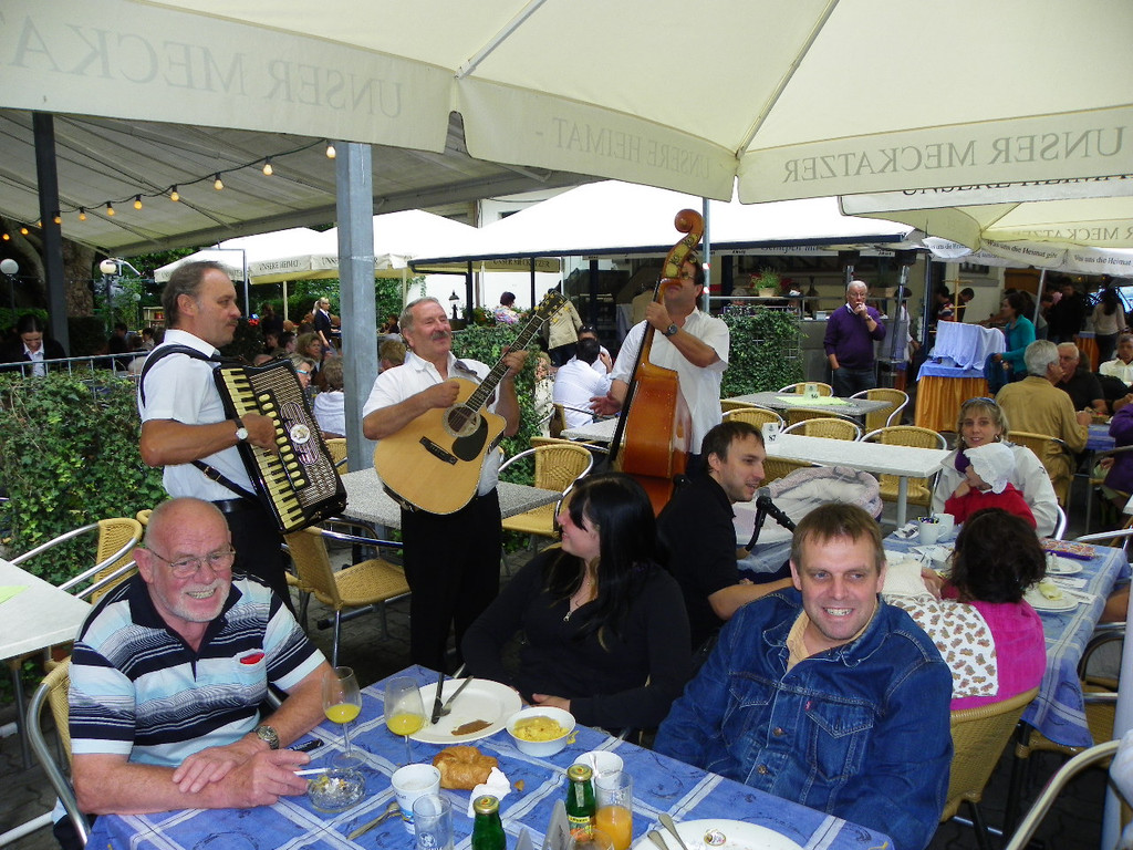 104_8560_jpg-1306881157