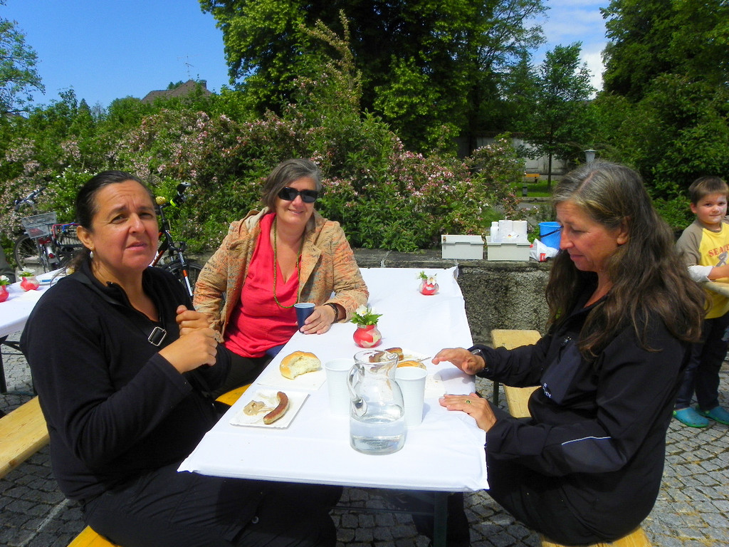 111_1384_JPG-1306883797