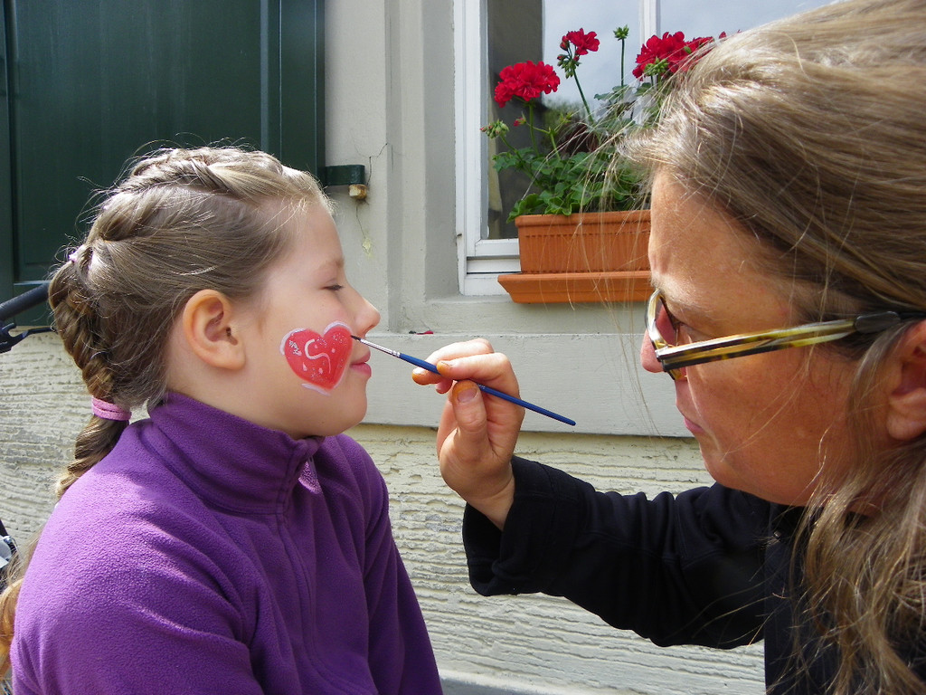 111_1386_JPG-1306883819