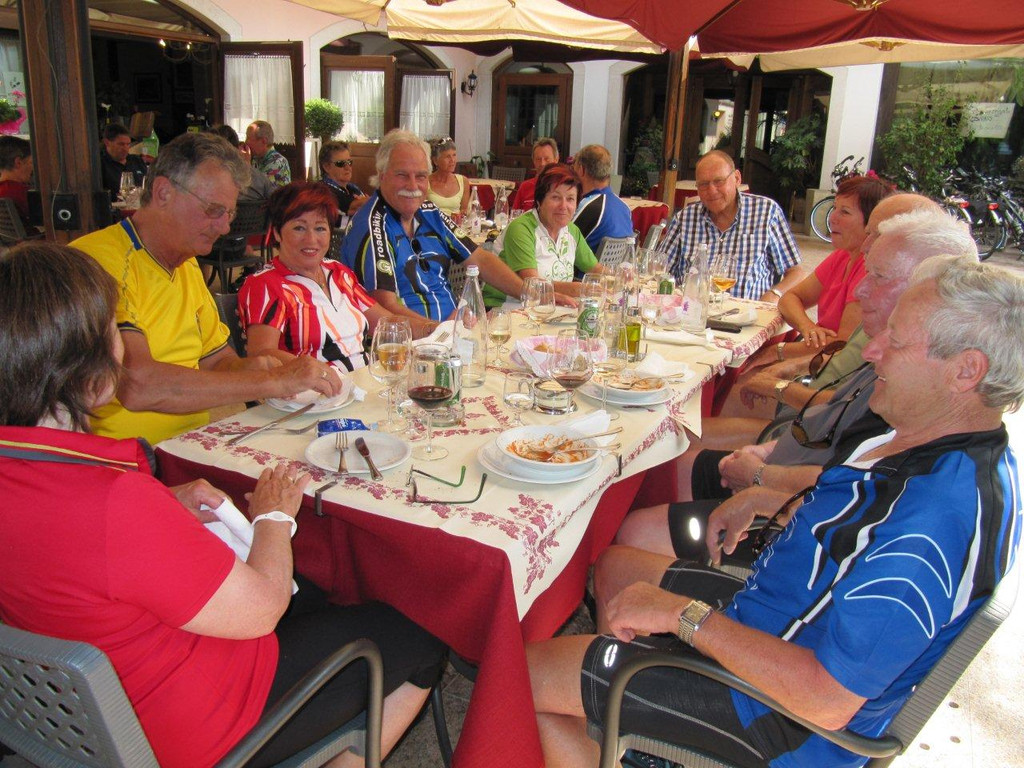 Etschradweg 2_ Tour 22_ - 26_ Mai 2011 038.jpg