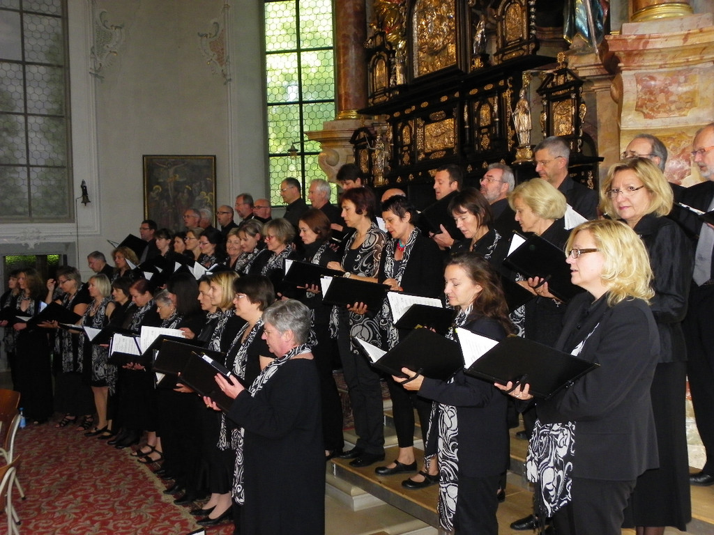 111_2554_JPG-1306965573