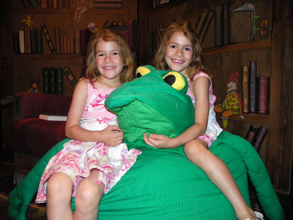 111_2504_JPG-1306968407