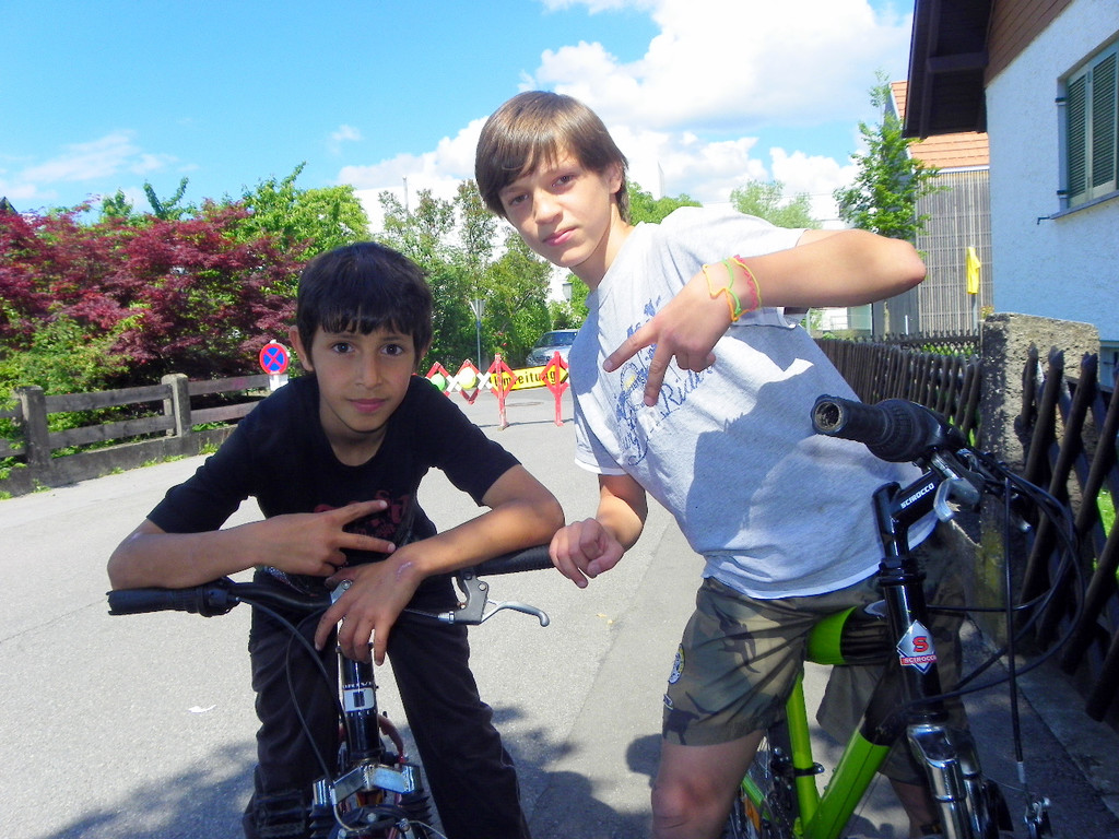 111_1643_JPG-1306970298