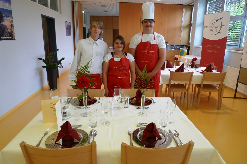 P1030598_JPG-1307047651