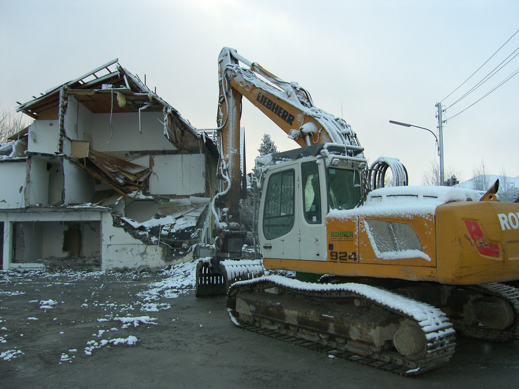 SH106808_JPG-1307187527