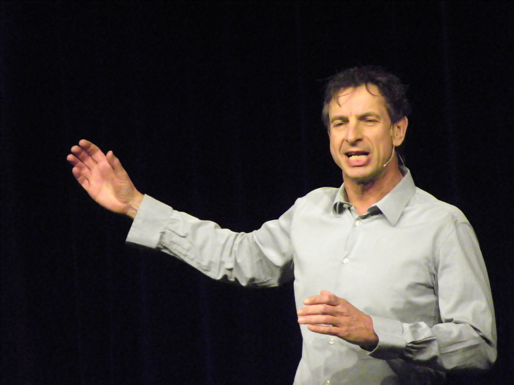 111_2244_JPG-1307402635