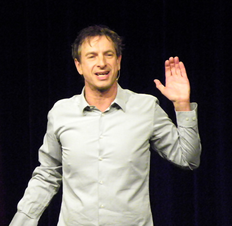 111_2260_JPG-1307402684