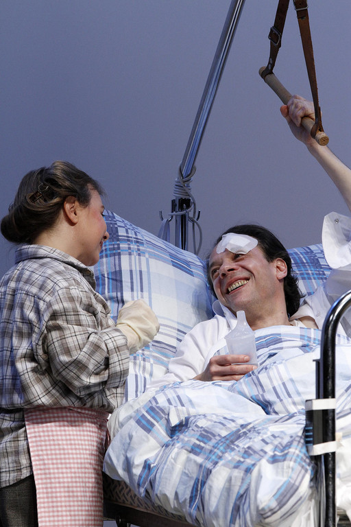 misery110125_jpg-1307475587