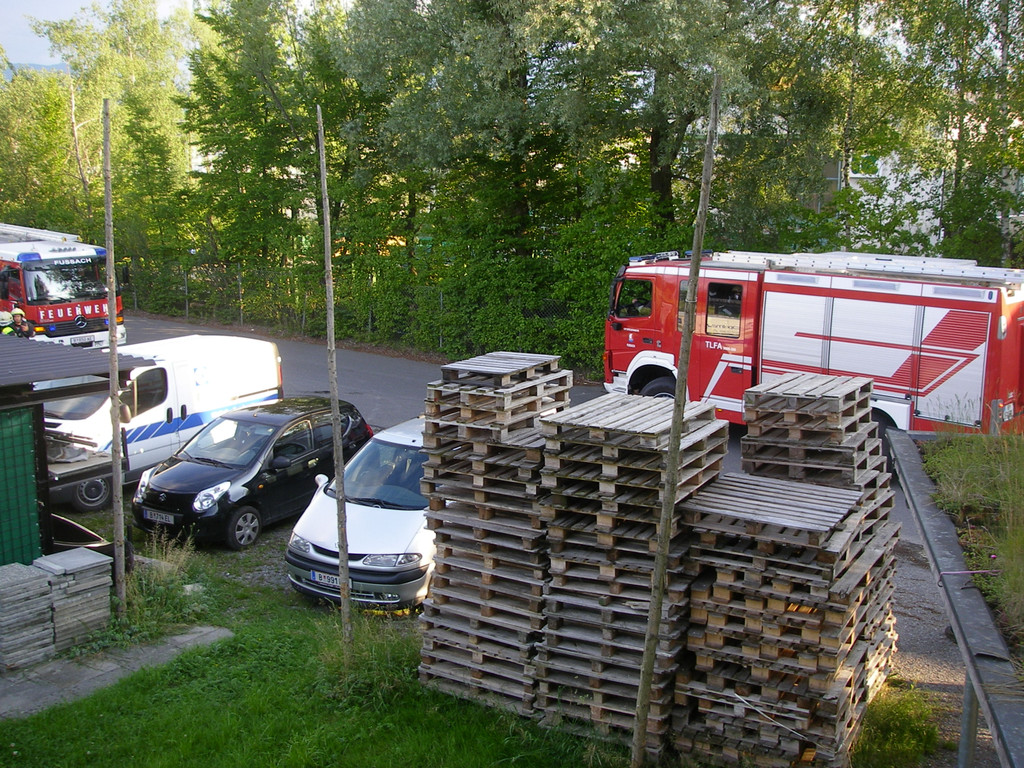 Feuerwehr Pfadis 009.JPG