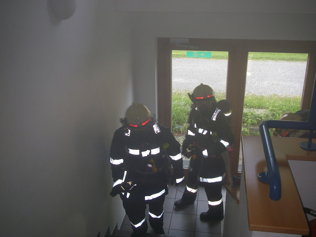 Feuerwehr Pfadis 015.JPG