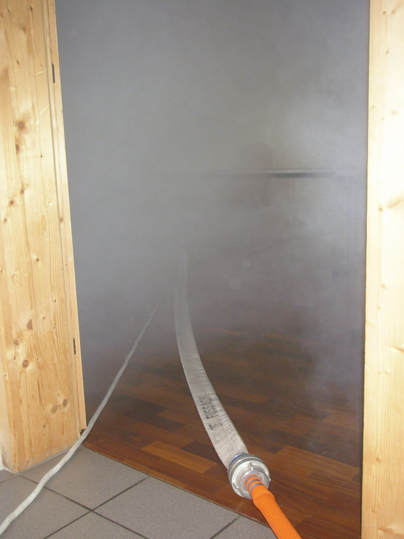 Feuerwehr Pfadis 025.JPG
