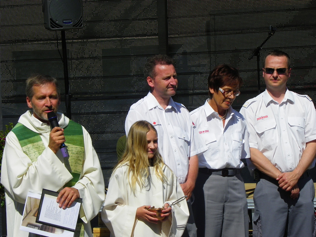 111_1704_JPG-1307486383