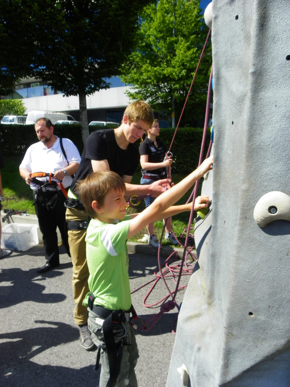 111_1673_JPG-1307486317