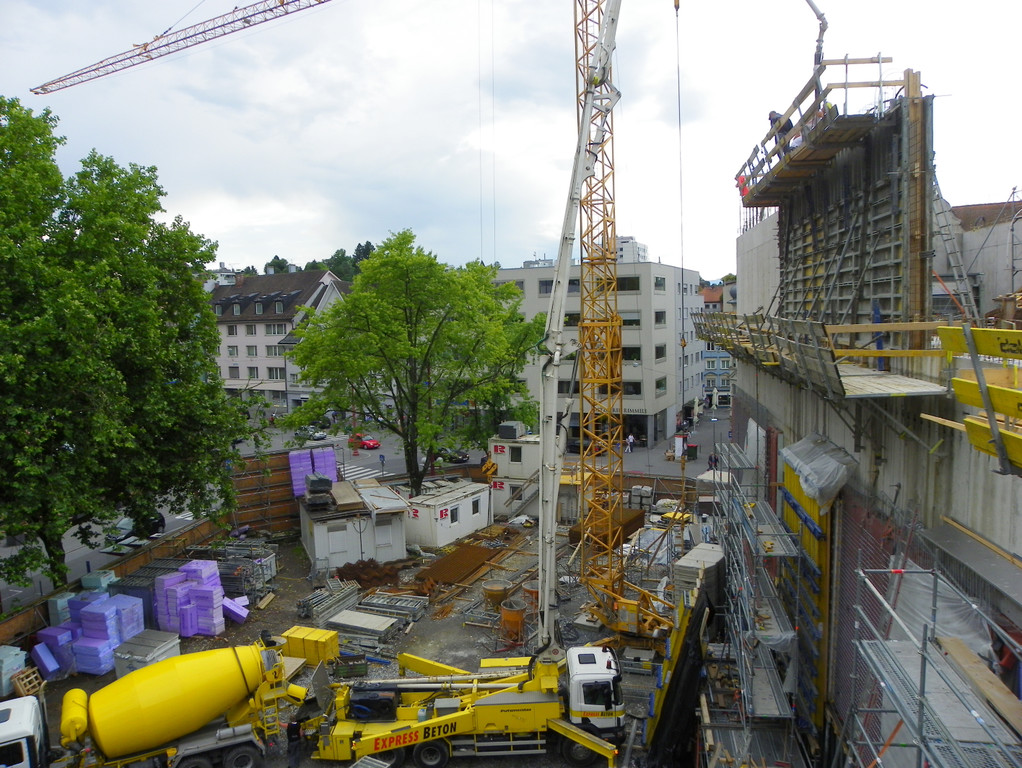 6_6_11 090_jpg-1307487536