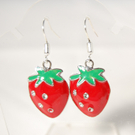 Glitzerschmuck Erdbeeren Ohrringe.jpg