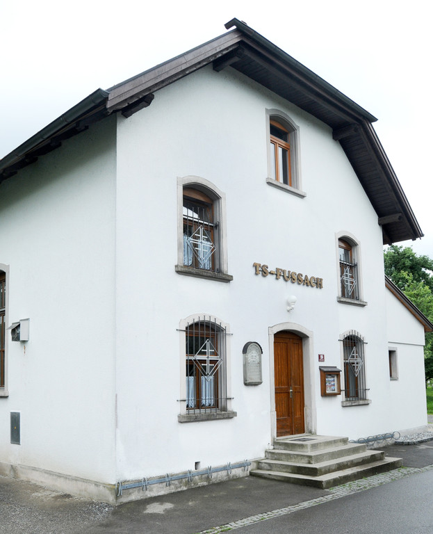 Turnhalle Fu__ach 3_jpg-1307521891