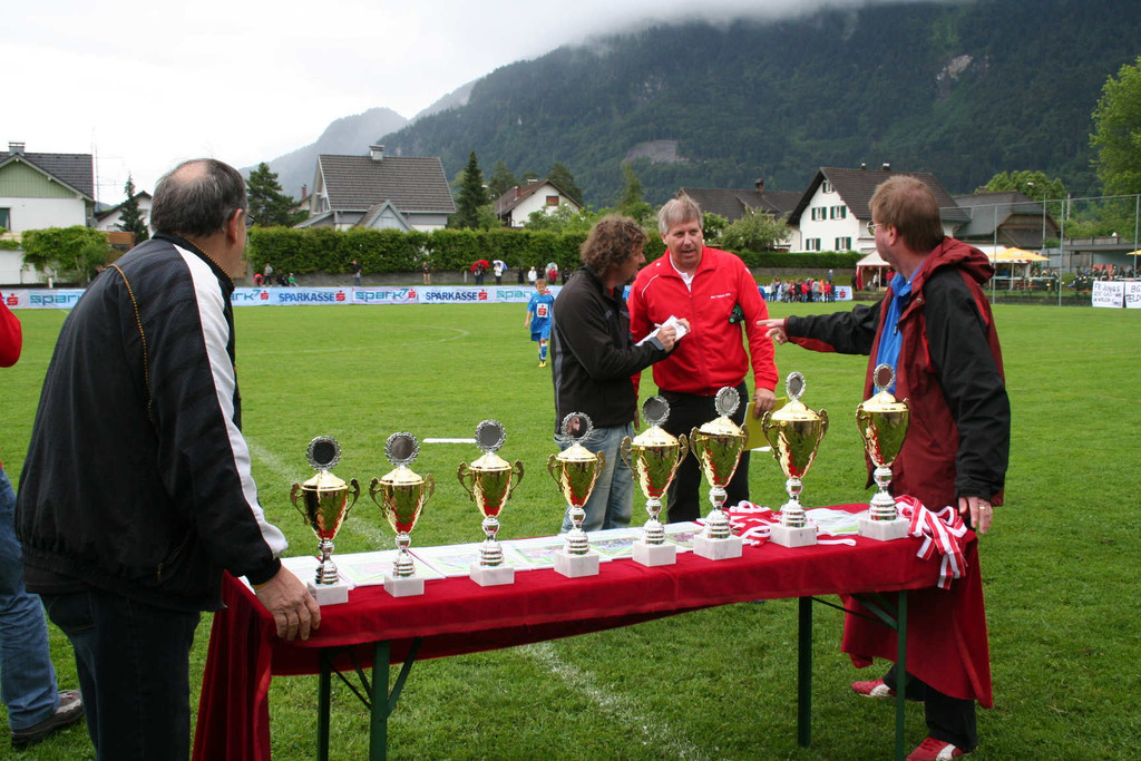 IMG_9930_jpg-1307652805