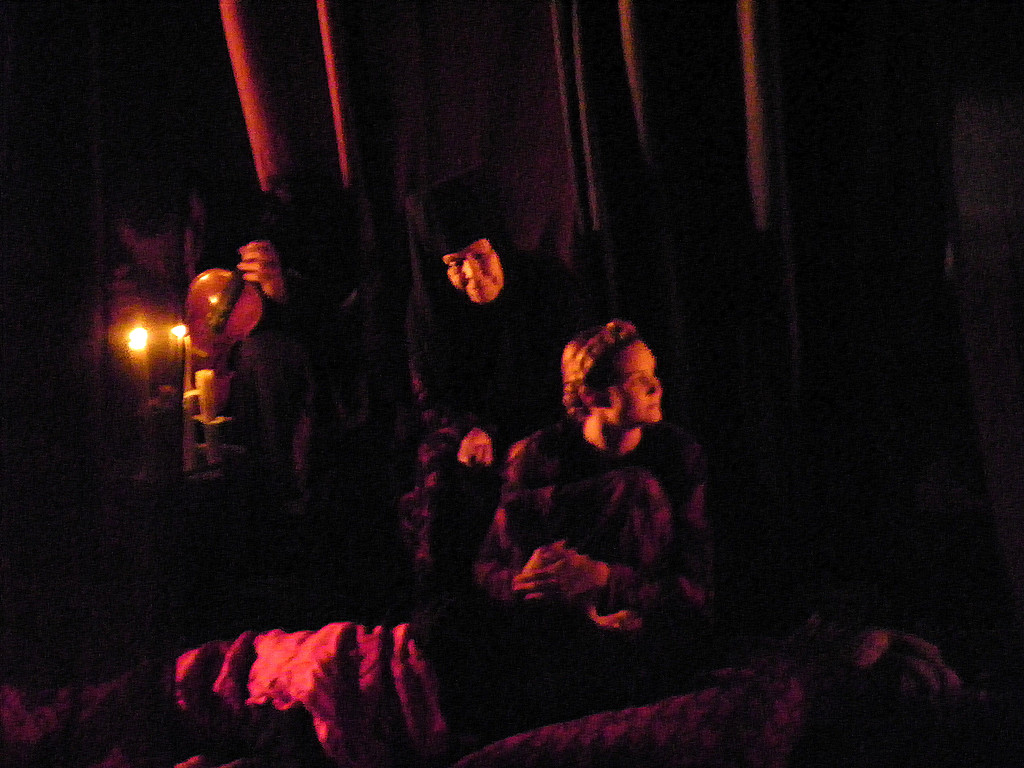 111_0983_JPG-1307656012