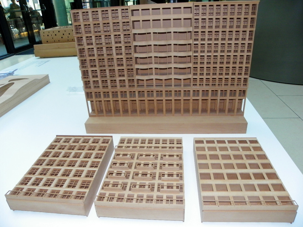 110_9159_JPG-1307660431