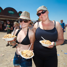 publikum - Essen Wasser Campingplatz - Nova Rock 2011 - Nickeldorf - florian wieser-52.jpg