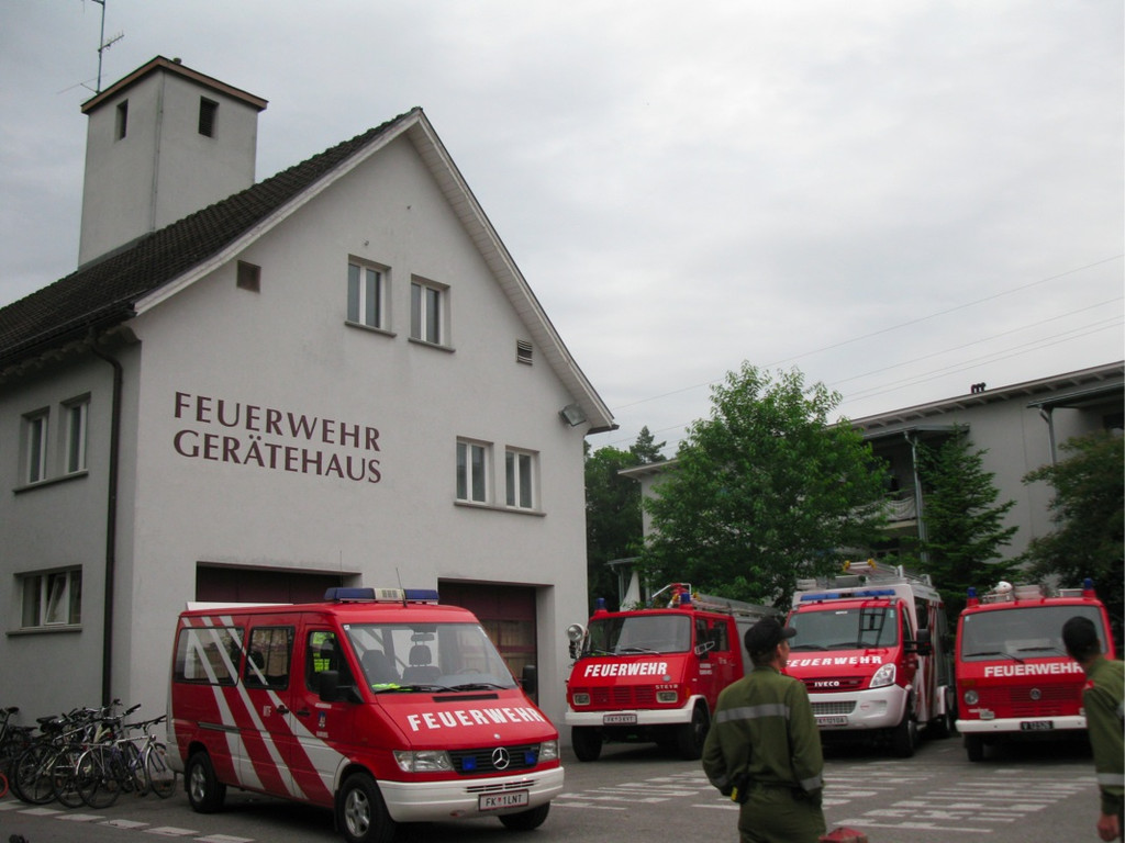 BK_strassenhock_2011 1_jpg-1307824922